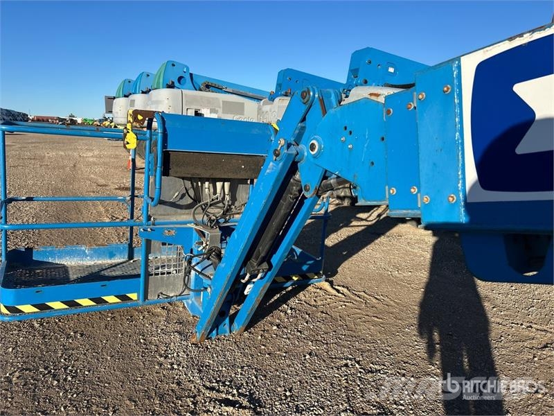 Genie S-65 4WD Telescopic Boom Lift Nacelles télescopiques