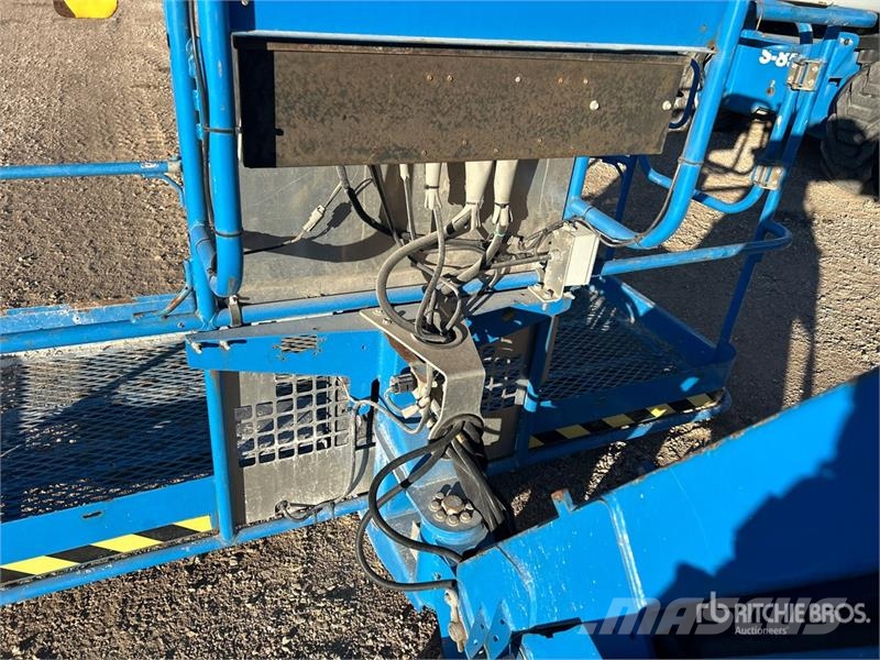 Genie S-65 4WD Telescopic Boom Lift Nacelles télescopiques