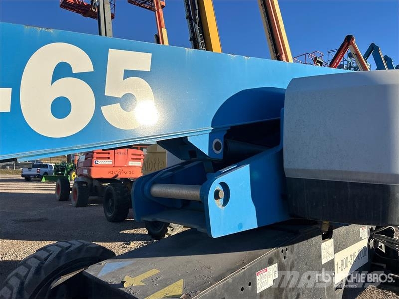 Genie S-65 4WD Telescopic Boom Lift Nacelles télescopiques