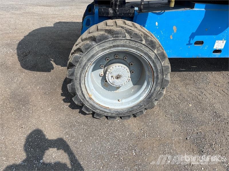 Genie S-80X 4WD Diesel Telescopic Boom Lift Teleskopske podizne platforme
