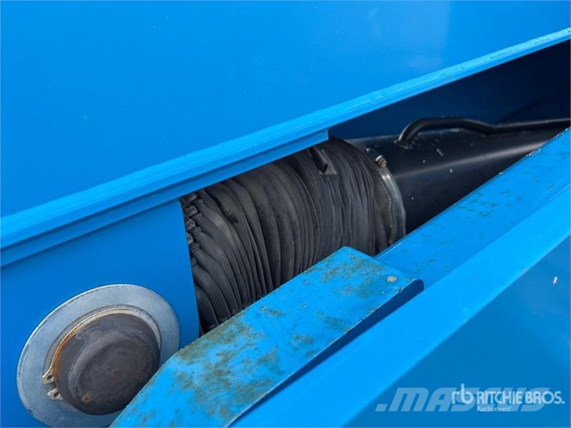 Genie S-80X 4WD Diesel Telescopic Boom Lift Teleskopske podizne platforme