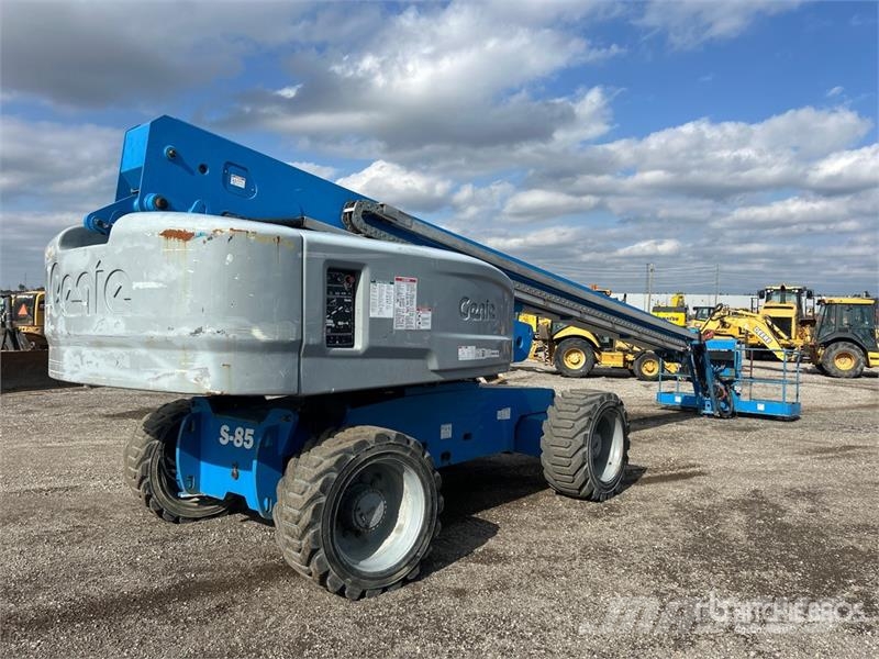 Genie S-85 Piattaforme a braccio telescopico