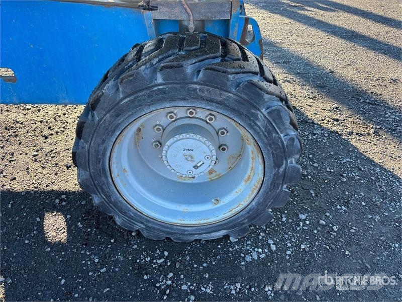 Genie S-85 4WD Diesel Telescopic Boom Lift Nacelles télescopiques