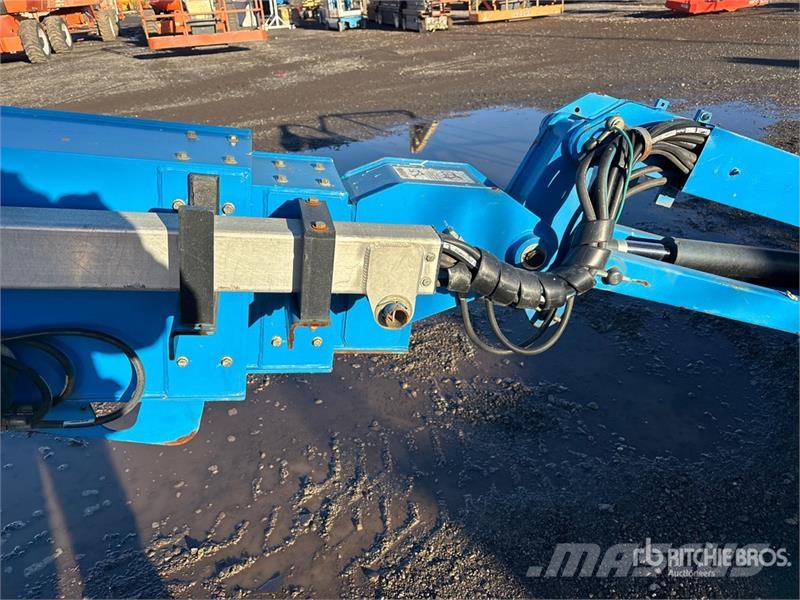 Genie S-85 4WD Diesel Telescopic Boom Lift Nacelles télescopiques
