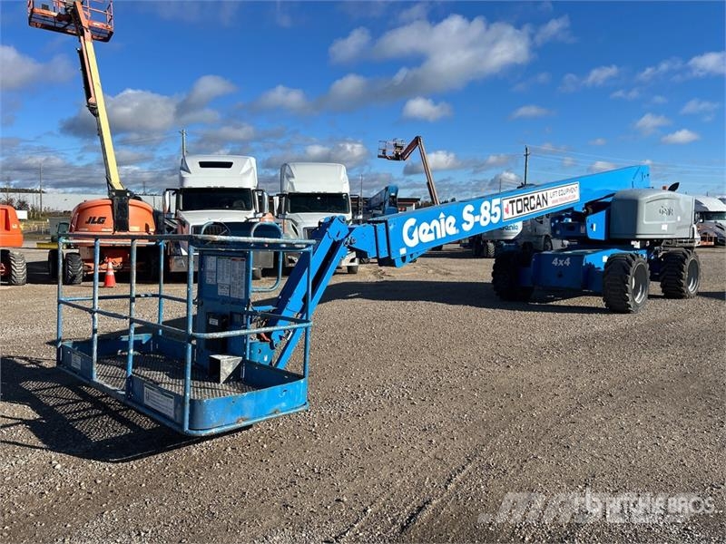 Genie S-85 4WD Diesel Telescopic Boom Lift Teleskopske dvižne ploščadi