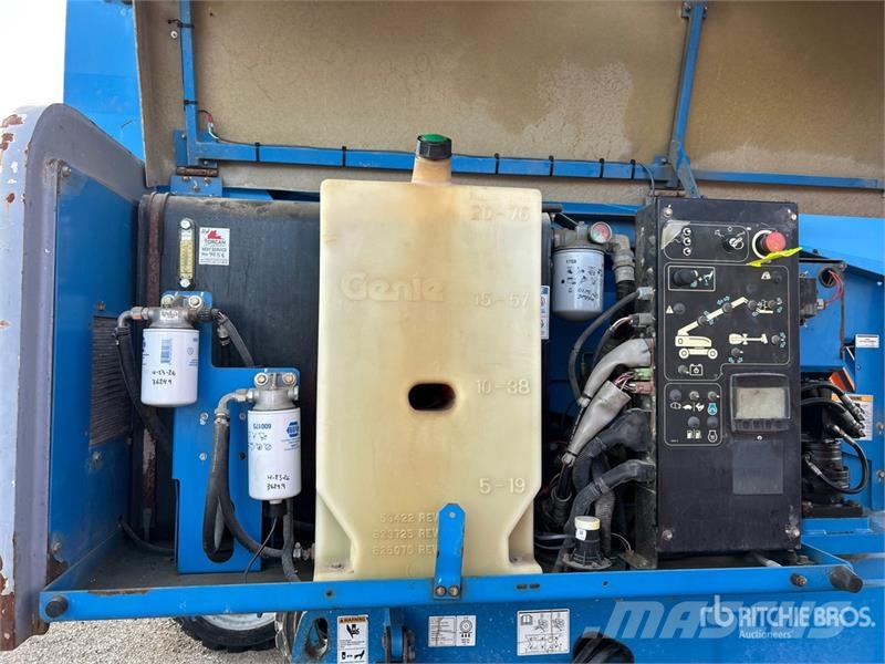 Genie S45 4WD Diesel Telescopic Boom Lift Nacelles télescopiques