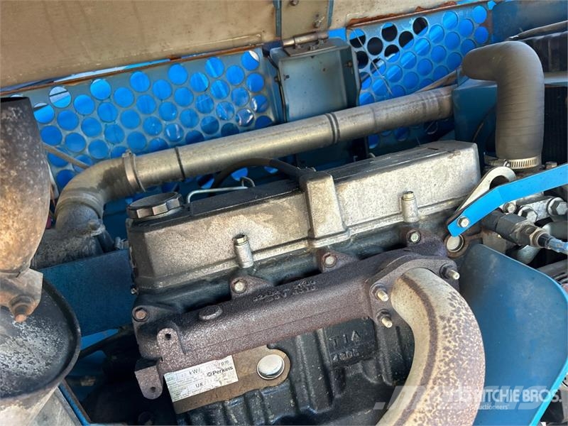 Genie S85 4WD Diesel Telescopic Boom Lift 견인식 전동이동 리프트