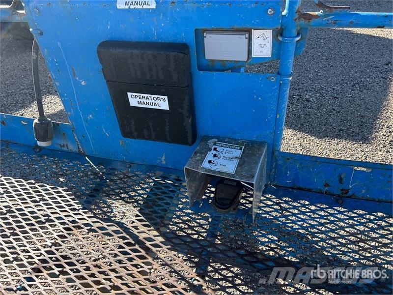 Genie S85 4WD Diesel Telescopic Boom Lift 견인식 전동이동 리프트