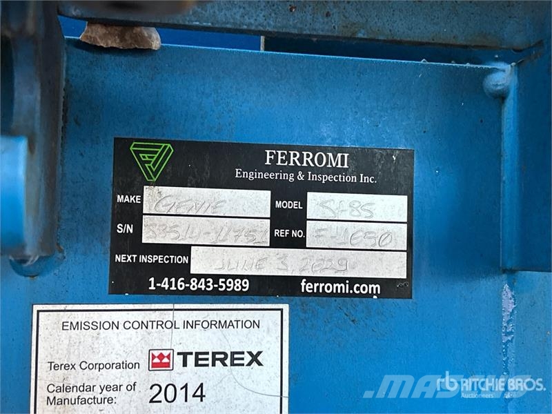 Genie S85 4WD Diesel Telescopic Boom Lift 견인식 전동이동 리프트