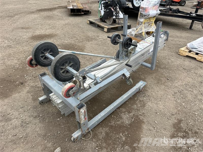 Genie SCL-18 Material Hoist Winches, hoists and material lifts