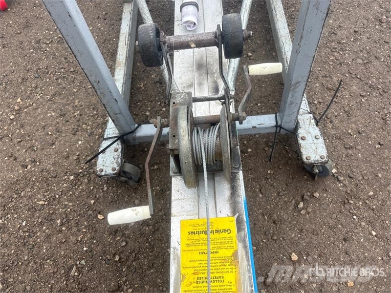 Genie SL18 Material Hoist Winches, hoists and material lifts