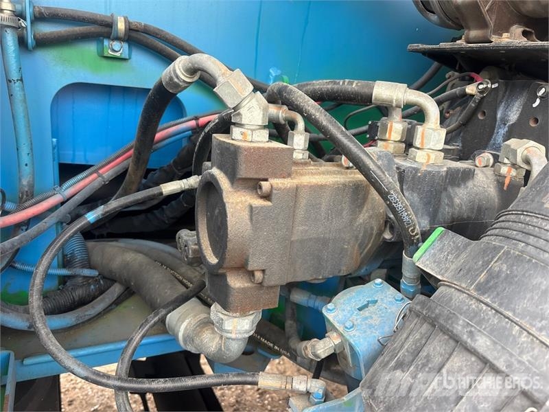 Genie Z-135/70 Zglobne dvižne ploščadi
