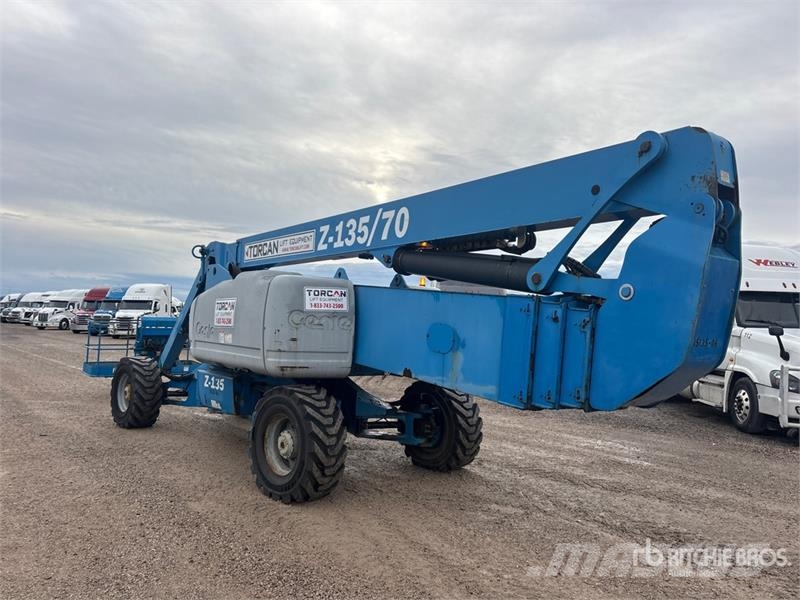 Genie Z-135/70 4WD Diesel Articulating Boom Lift Zglobne dvižne ploščadi