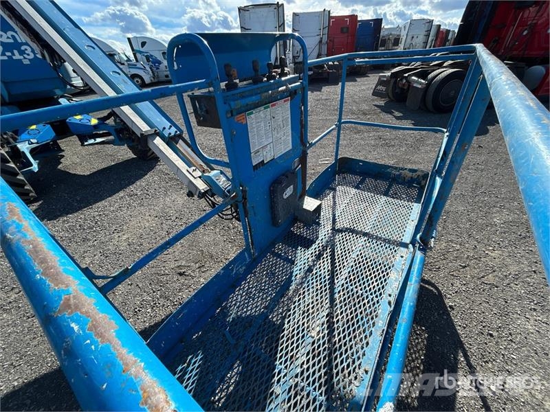 Genie Z-135/70 4WD Diesel Articulating Boom Lift Strēles pacēlāji
