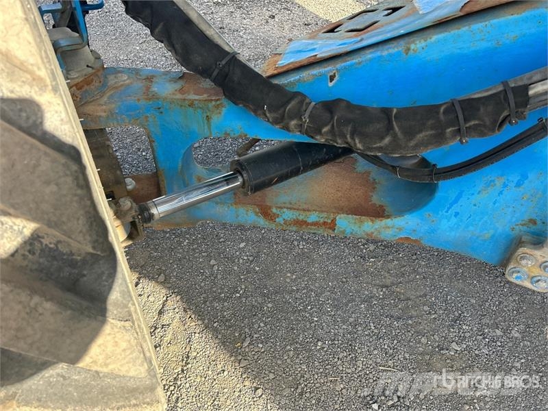Genie Z-135/70 4WD Diesel Articulating Boom Lift رافعات سلة مفصلية