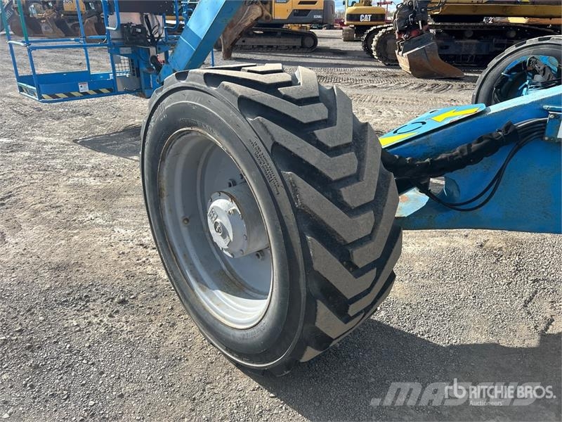 Genie Z-135/70 4WD Diesel Articulating Boom Lift رافعات سلة مفصلية