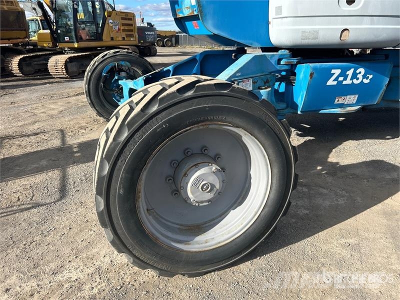 Genie Z-135/70 4WD Diesel Articulating Boom Lift رافعات سلة مفصلية