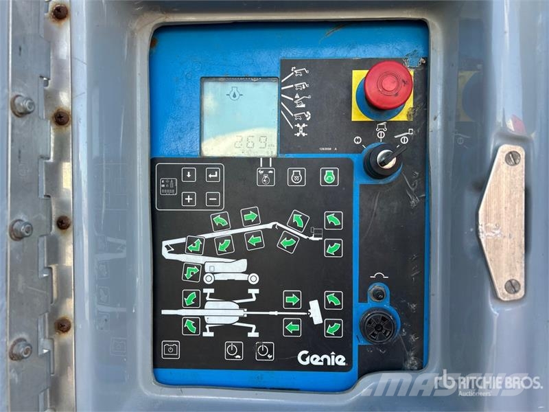 Genie Z-135/70 4WD Diesel Articulating Boom Lift Strēles pacēlāji