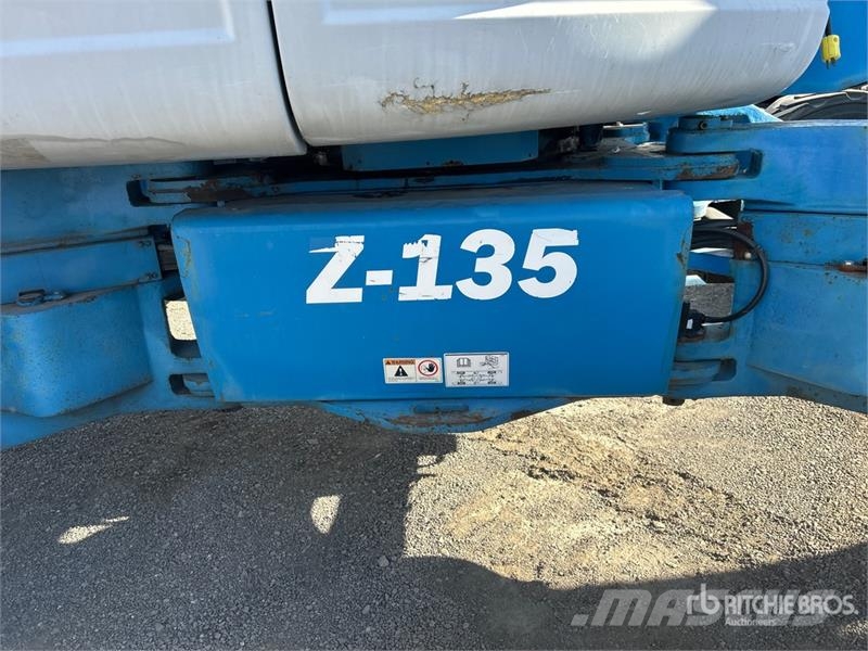 Genie Z-135/70 4WD Diesel Articulating Boom Lift رافعات سلة مفصلية