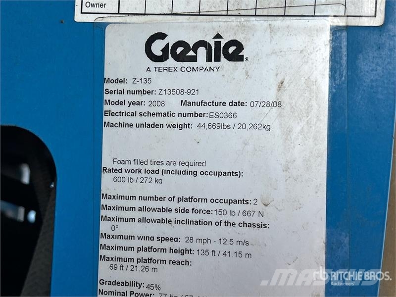 Genie Z-135/70 Articulating Boom Lift Articulated boom lifts