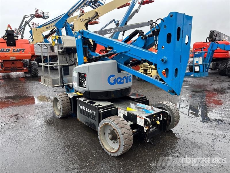 Genie Z-33/18 2WD Electric Articulating Boom Lift Strēles pacēlāji