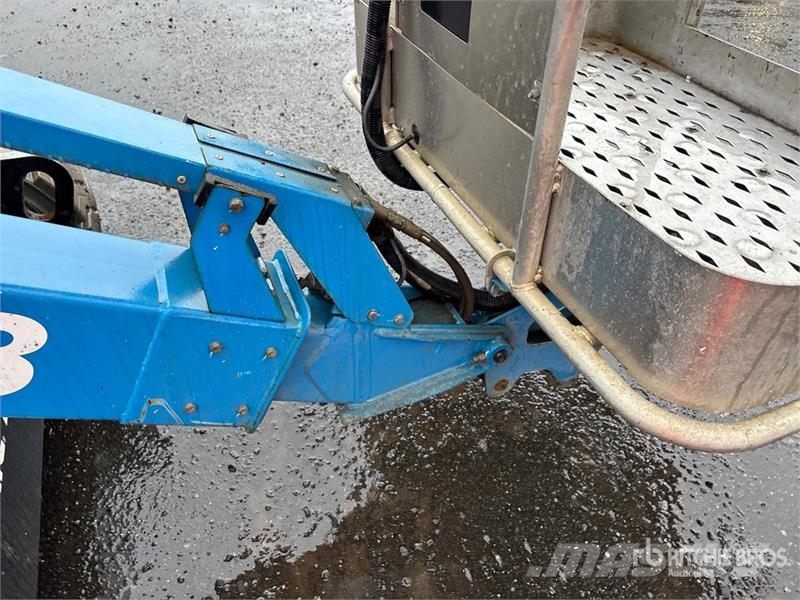 Genie Z-33/18 2WD Electric Articulating Boom Lift Strēles pacēlāji