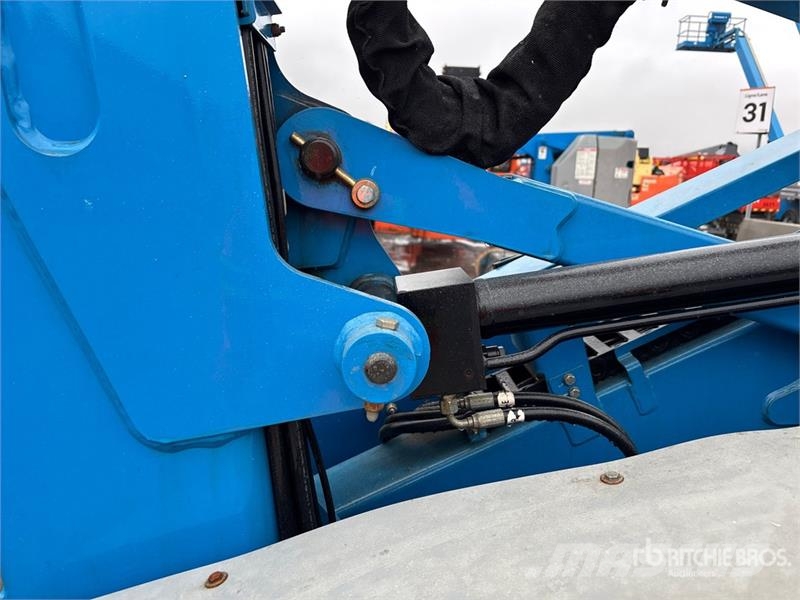 Genie Z-33/18 2WD Electric Articulating Boom Lift Strēles pacēlāji