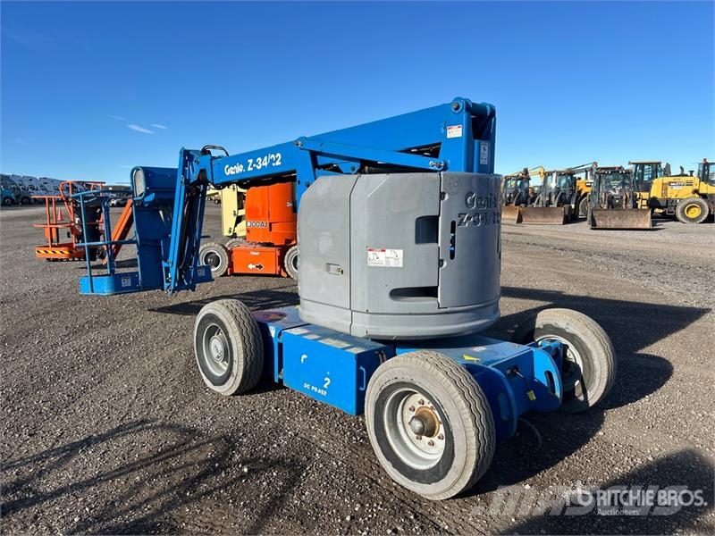 Genie Z-34/22 2WD Electric Articulating Boom Lift Knikarmhoogwerkers