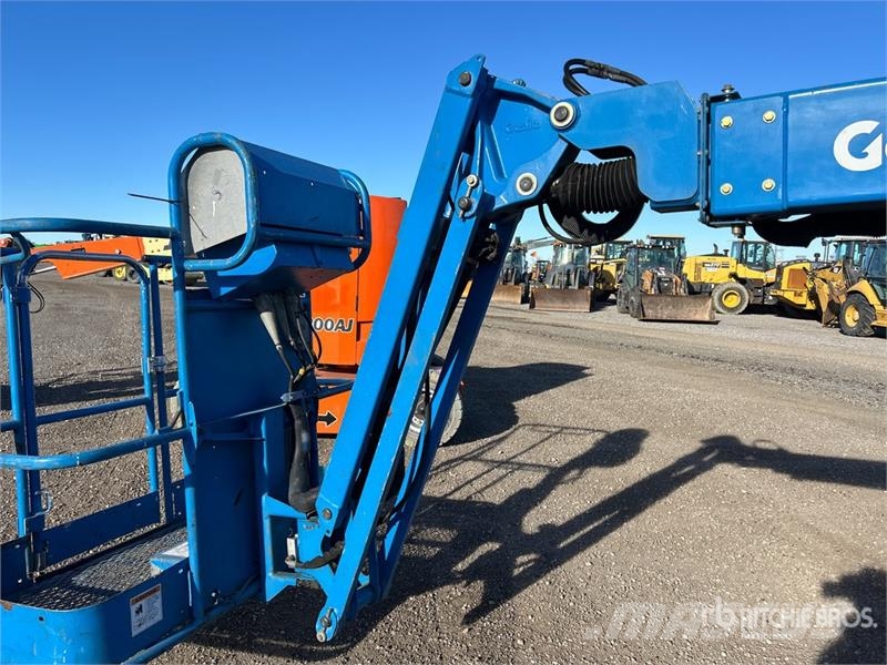 Genie Z-34/22 2WD Electric Articulating Boom Lift Knikarmhoogwerkers