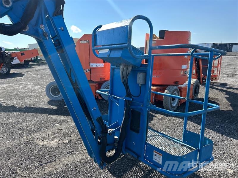 Genie Z-34/22N 2WD Electric Articulating Boom Lift رافعات سلة مفصلية
