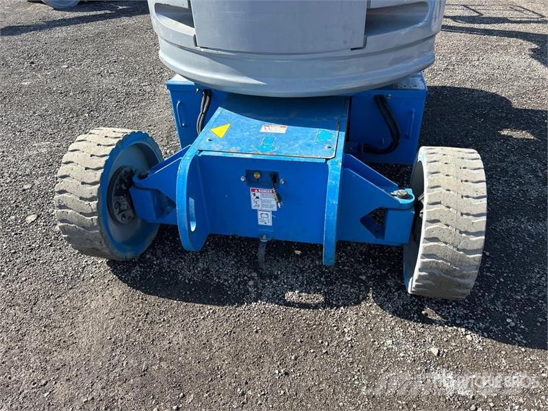 Genie Z-34/22N 2WD Electric Articulating Boom Lift رافعات سلة مفصلية