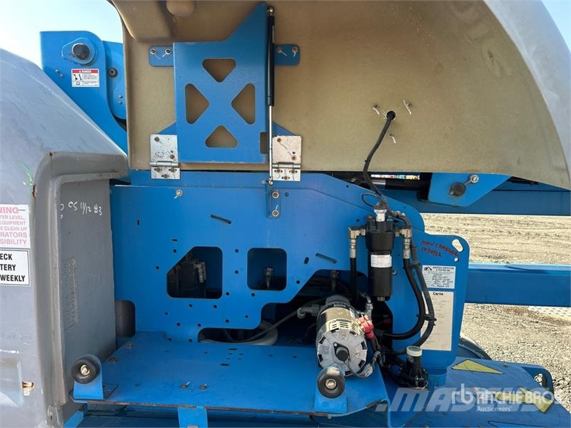 Genie Z-40/23N RJ 2WD Electric Articulating Boom Lift Gelenkteleskoparbeitsbühnen