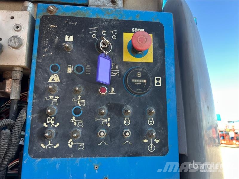 Genie Z-45/25 4WD Diesel Articulating Boom Lift Knikarmhoogwerkers