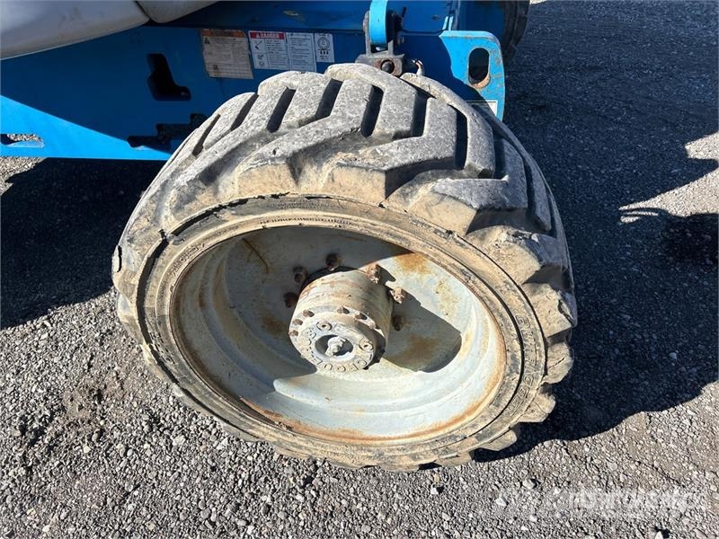 Genie Z-45/25 4WD Diesel Articulating Boom Lift Knikarmhoogwerkers