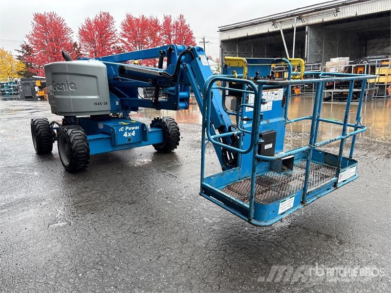 Genie Z-45/25J 4WD Diesel Articulating Boom Lift Articulated boom lifts