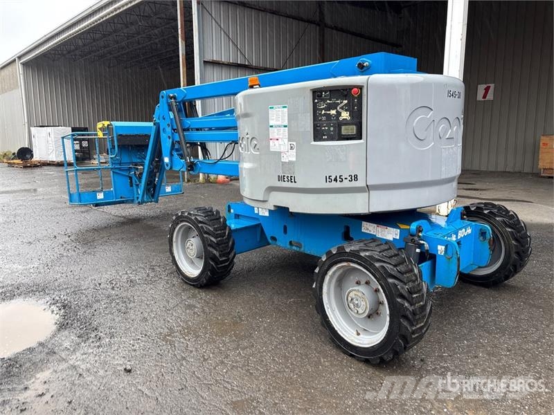 Genie Z-45/25J 4WD Diesel Articulating Boom Lift Articulated boom lifts