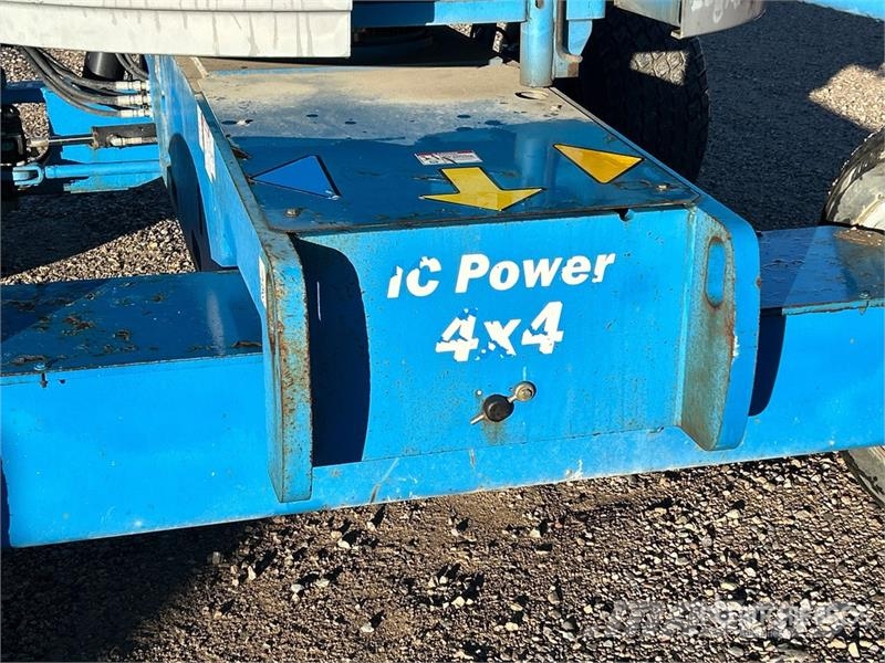 Genie Z-45/25J 4WD Diesel Articulating Boom Lift Plataformas con brazo de elevación manual