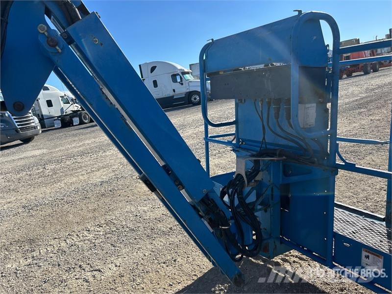 Genie Z-45/25J 4WD Diesel Articulating Boom Lift Knikarmhoogwerkers