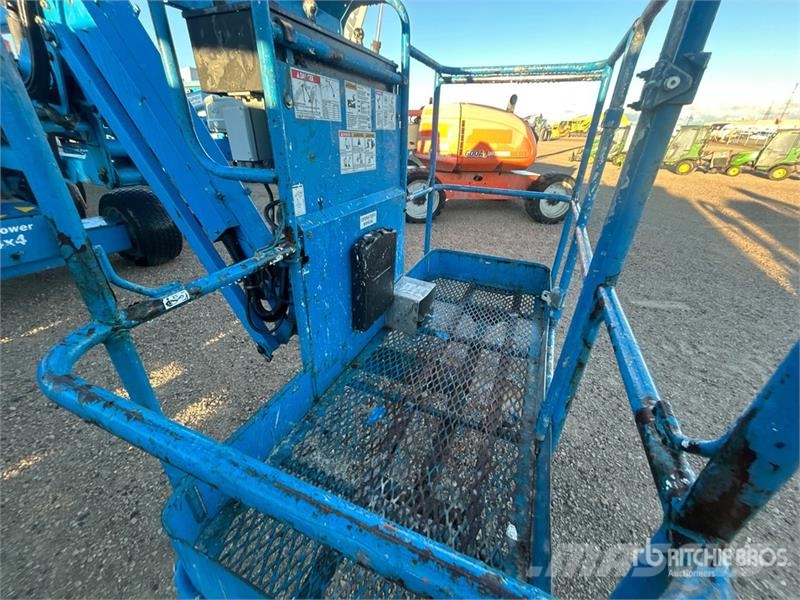 Genie Z-45/25J 4WD Diesel Articulating Boom Lift Plataformas con brazo de elevación manual