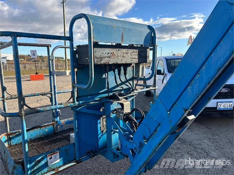 Genie Z-45/25J 4WD Dual Fuel Articulating Boom Lift 관절형 전동이동 리프트