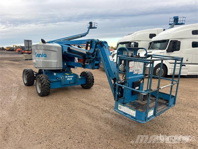 Genie Z-45/25J 4WD Dual Fuel Articulating Boom Lift Zglobne dvižne ploščadi