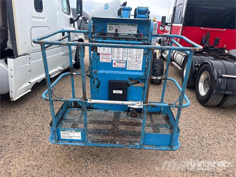 Genie Z-45/25J 4WD Dual Fuel Articulating Boom Lift Zglobne dvižne ploščadi