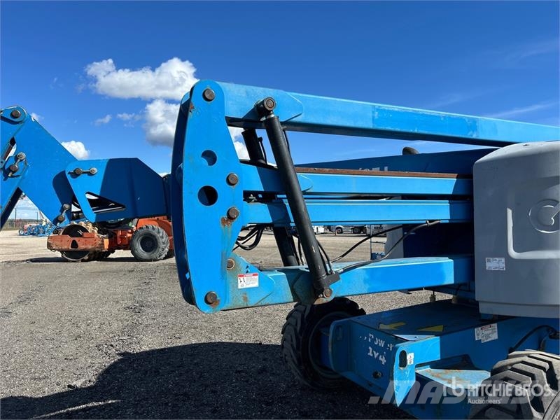 Genie Z-45/25J Articulating Boom Lift رافعات سلة مفصلية