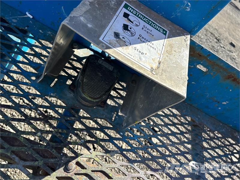 Genie Z-45/25J Articulating Boom Lift رافعات سلة مفصلية