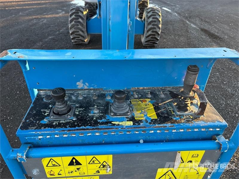 Genie Z-60/30 4WD Diesel Articulating Boom Lift Gelenkteleskoparbeitsbühnen
