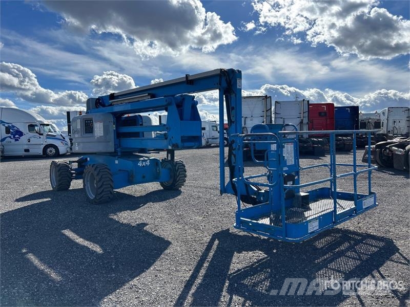 Genie Z-60/34 4WD Gasoline Articulating Boom Lift رافعات سلة مفصلية
