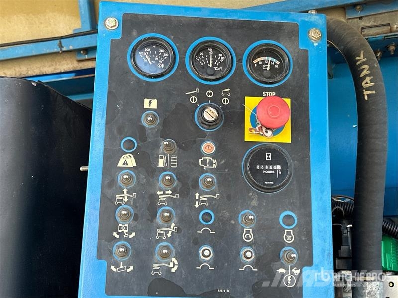 Genie Z-60/34 4WD Gasoline Articulating Boom Lift رافعات سلة مفصلية