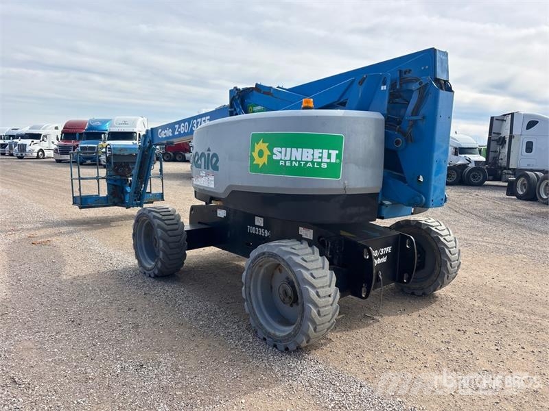 Genie Z-60/37 4WD Hybrid Articulating Boom Lift Piattaforme a braccio articolato