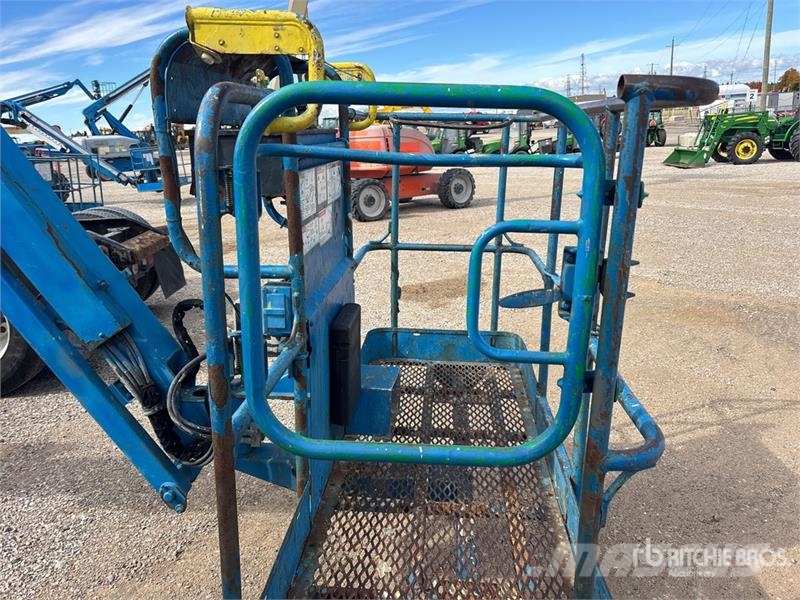 Genie Z-60/37 4WD Hybrid Articulating Boom Lift Piattaforme a braccio articolato