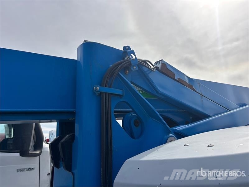 Genie Z-60/37 4WD Hybrid Articulating Boom Lift Piattaforme a braccio articolato